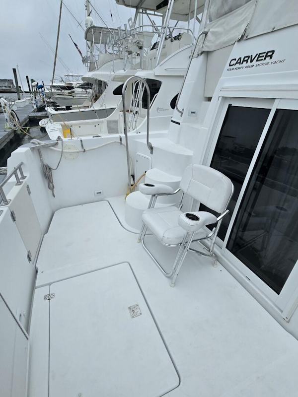 Carver-444 Cockpit Motor Yacht 2002-ChrisSea IV Westbrook-Connecticut-United States-Carver Cockpit 5-5392667