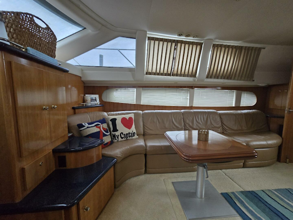 Carver-444 Cockpit Motor Yacht 2002-ChrisSea IV Westbrook-Connecticut-United States-Carver Main Salon 7-5392682