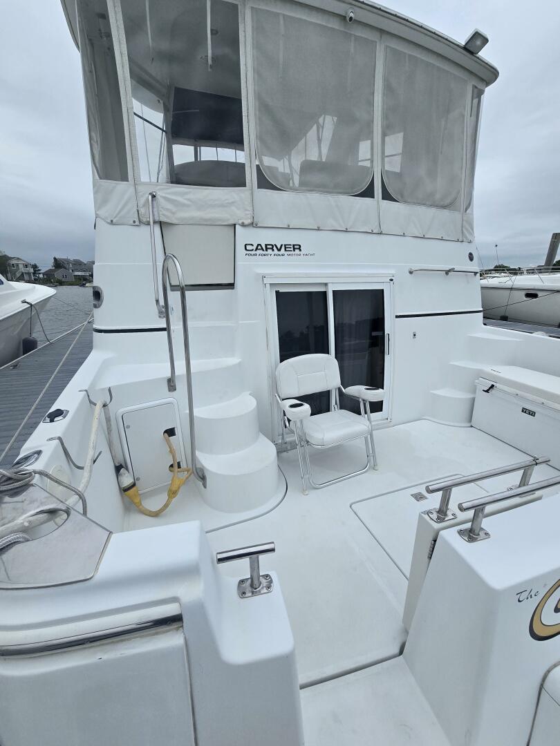 Carver-444 Cockpit Motor Yacht 2002-ChrisSea IV Westbrook-Connecticut-United States-Carver Cockpit 2-5392664 | Thumbnail