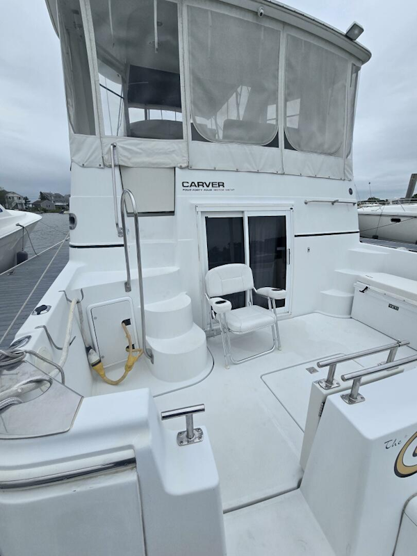 Carver-444 Cockpit Motor Yacht 2002-ChrisSea IV Westbrook-Connecticut-United States-Carver Cockpit 2-5392664