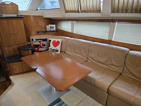 Carver-444 Cockpit Motor Yacht 2002-ChrisSea IV Westbrook-Connecticut-United States-Carver Main Salon 6-5392681