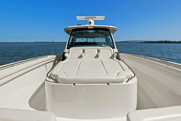 Grady-White-45 Canyon 2023 -Saint Petersburg-Florida-United States-Grady White  Bow Seating-5265593