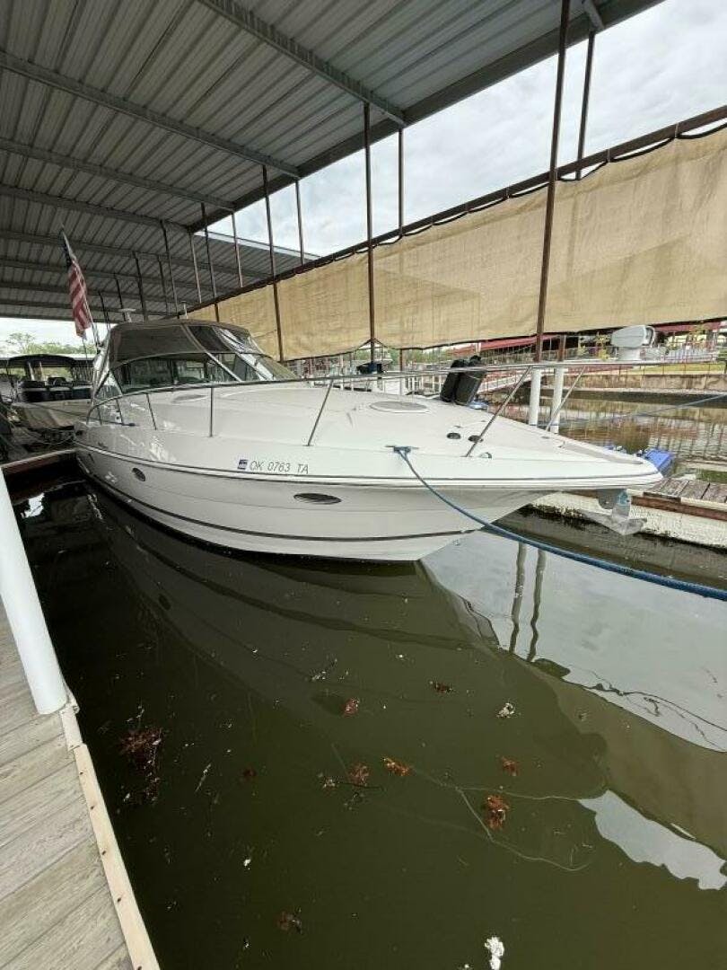 Cruisers Yachts 2005 -Grove-Oklahoma-United States-5267652