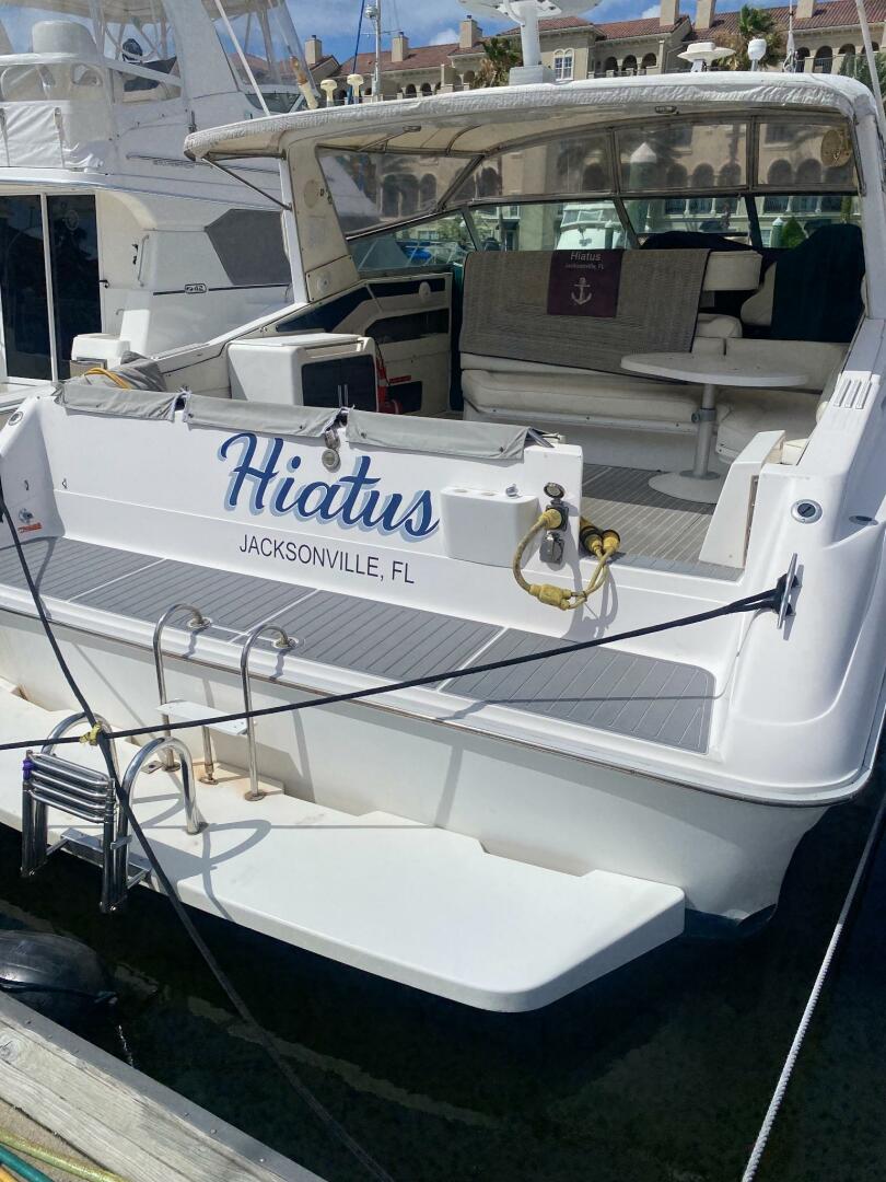 Sea Ray-440 Sundancer 1993 -Stuart-1993 Sea Ray 440 Sundancer docked, named Hiatus, Jacksonville, FL.-5268595 | Thumbnail