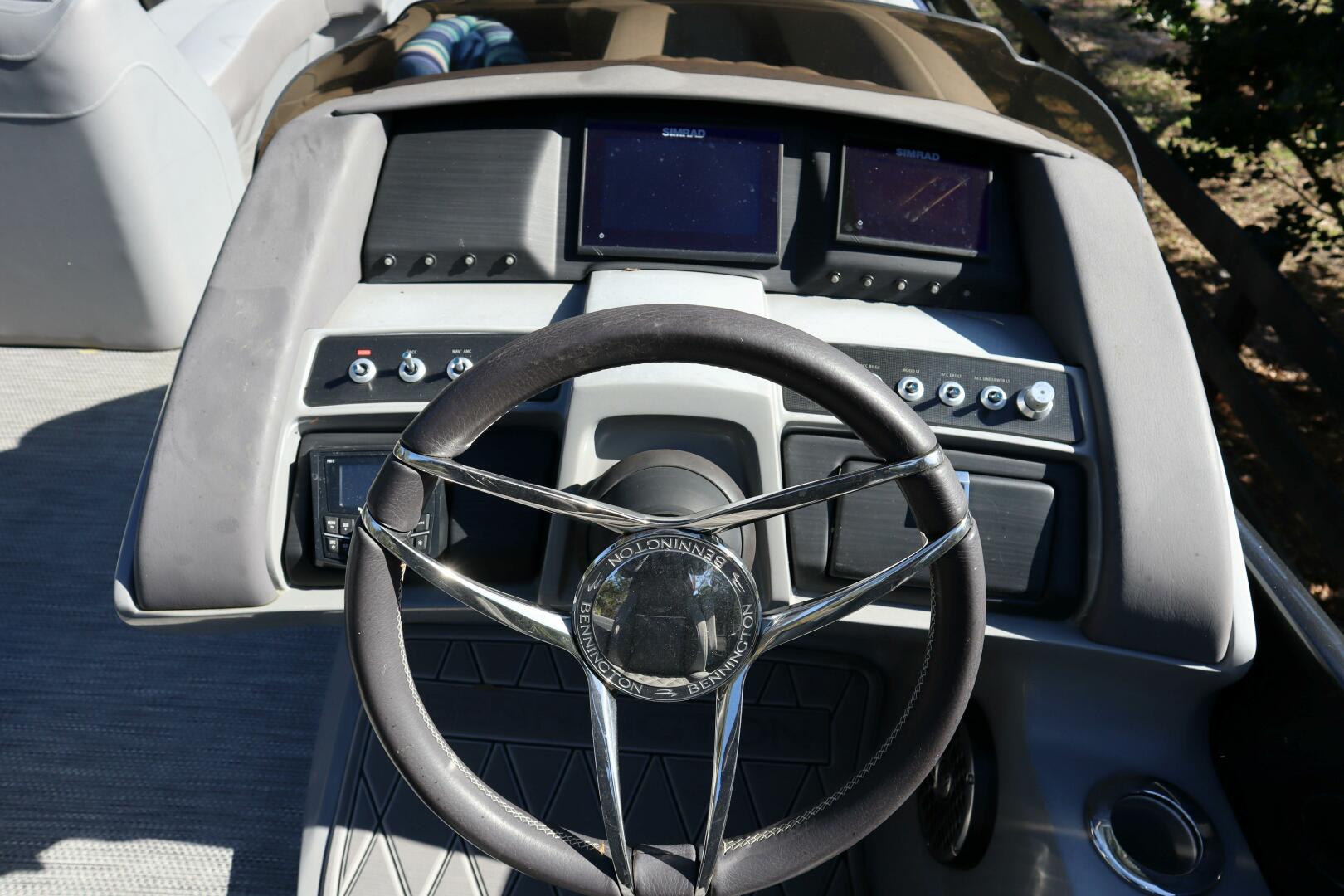 Bennington-RX25 Sport 2021 -Stuart-Florida-United States-5269005 | Thumbnail