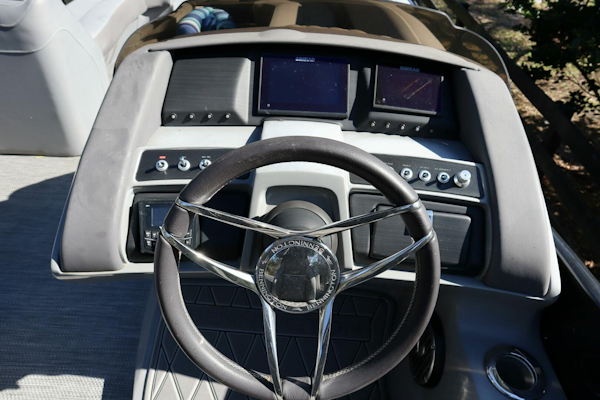 Bennington-RX25 Sport 2021 -Stuart-Florida-United States-5269005