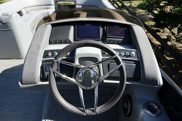 Bennington-RX25 Sport 2021 -Stuart-Florida-United States-5269056
