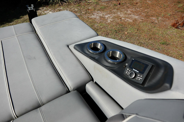 Bennington-RX25 Sport 2021 -Stuart-Florida-United States-5269051