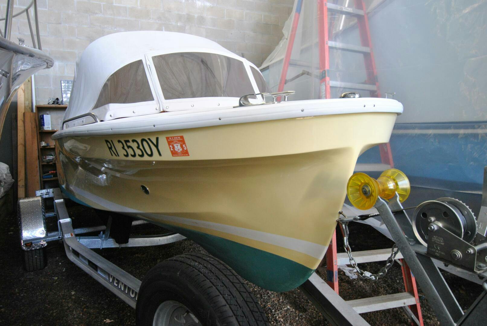 Dyer-Glamour Girl 2023-WEE LASS North Kingstown -Rhode Island-United States-Starboard Forward Quarter-5288046