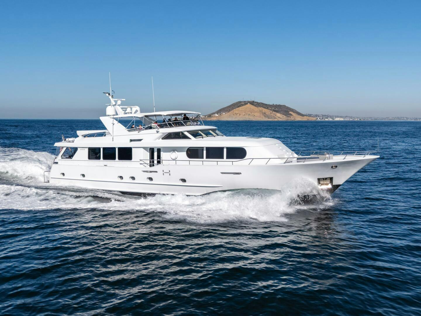 Broward-Raised Pilothouse 2001 -Portland-Oregon-United States-5310675