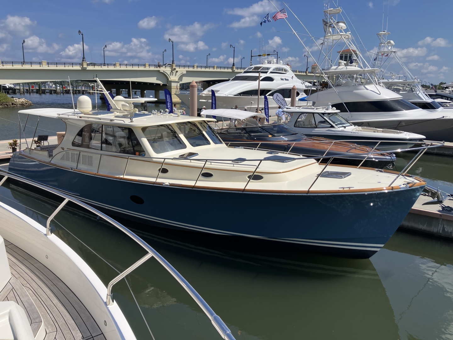 Hinckley-Talaria 2013-Zephyr Portland-Maine-United States-6051958 | Thumbnail