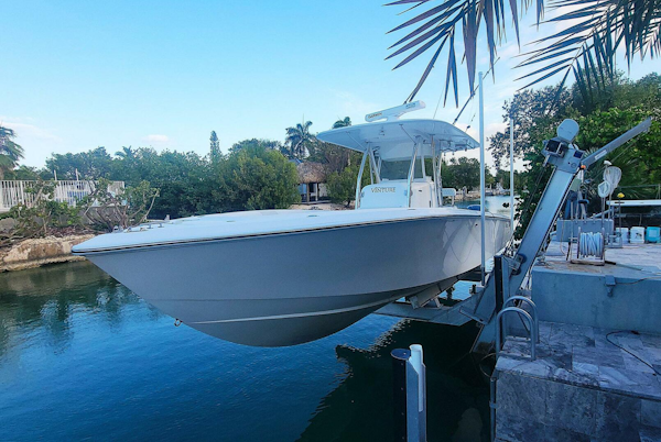 Venture-34 Center Console 2000-Just Plugging Along Cudjoe-Florida-United States-5273599