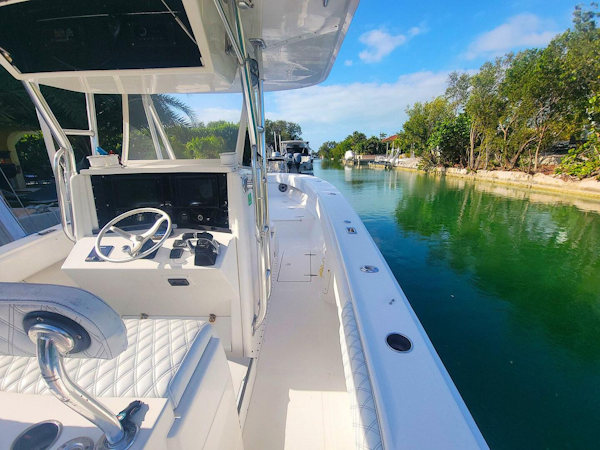 Venture-34 Center Console 2000-Just Plugging Along Cudjoe-Florida-United States-5273603