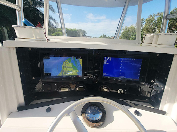 Venture-34 Center Console 2000-Just Plugging Along Cudjoe-Florida-United States-5273615