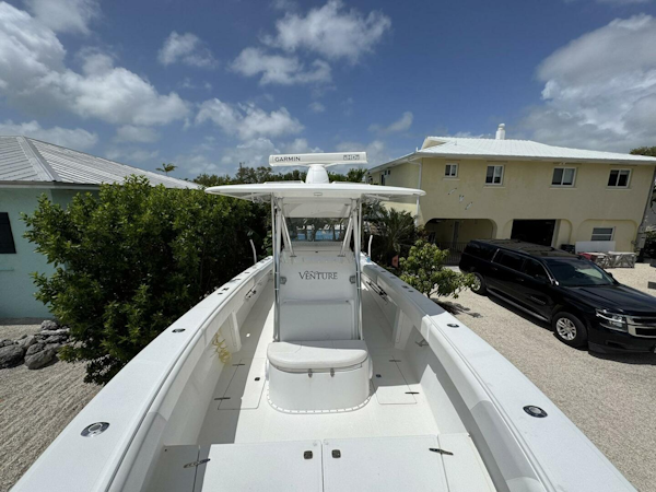 Venture-34 Center Console 2000-Just Plugging Along Cudjoe-Florida-United States-5273628