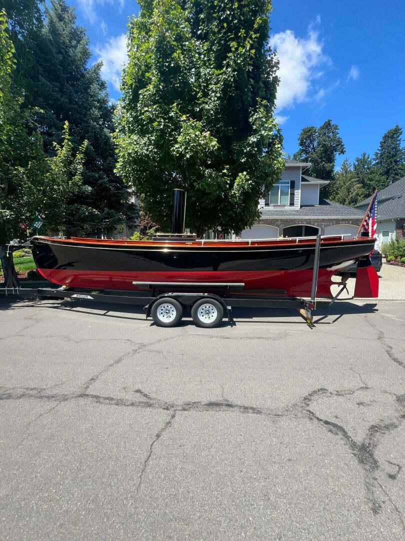 Custom-Open Steam Launch 2008 -Portland-Oregon-United States-5276804