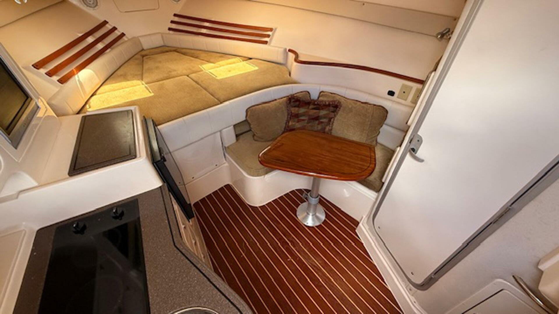 Grady-White-Express 330 2005 -St. Petersburg-Florida-United States-5395337 | Thumbnail
