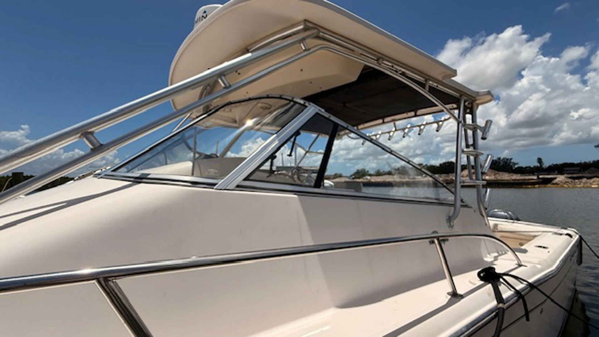 Grady-White-Express 330 2005 -St. Petersburg-Florida-United States-5395353 | Thumbnail
