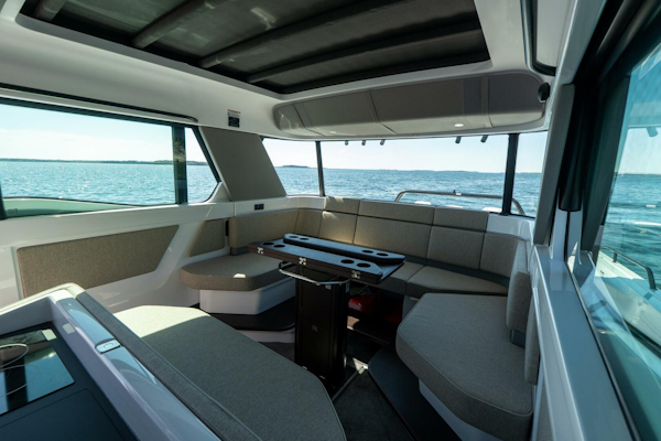 Axopar-Cross Cabin 2025-Stock 2 Yarmouth-Maine-United States-5584145
