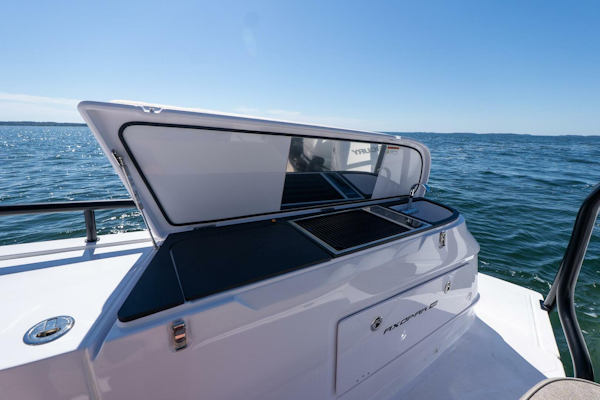 Axopar-Cross Cabin 2025-Stock 2 Yarmouth-Maine-United States-5584131