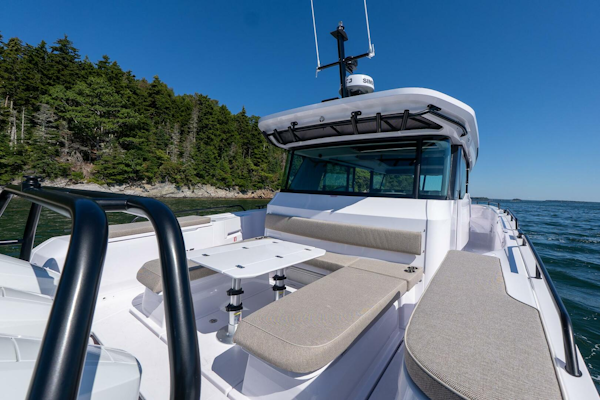 Axopar-Cross Cabin 2025-Stock 2 Yarmouth-Maine-United States-5584137
