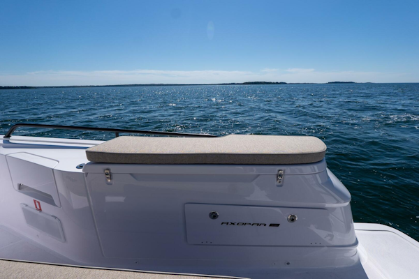 Axopar-Cross Cabin 2025-Stock 2 Yarmouth-Maine-United States-5584129