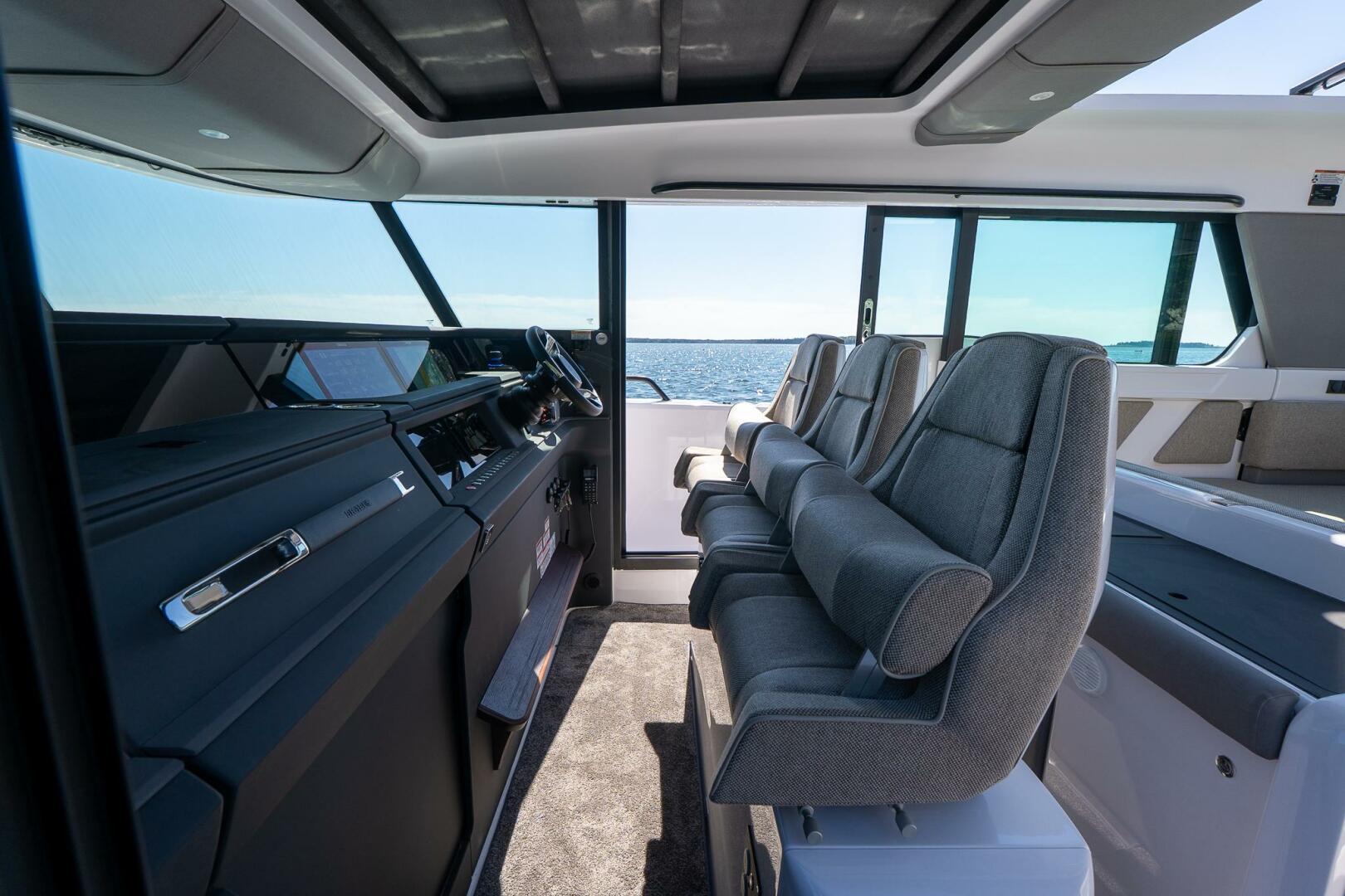 Axopar-Cross Cabin 2025-Stock 2 Yarmouth-Maine-United States-5584148 | Thumbnail