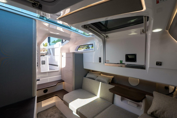 Axopar-Cross Cabin 2025-Stock 2 Yarmouth-Maine-United States-5584161