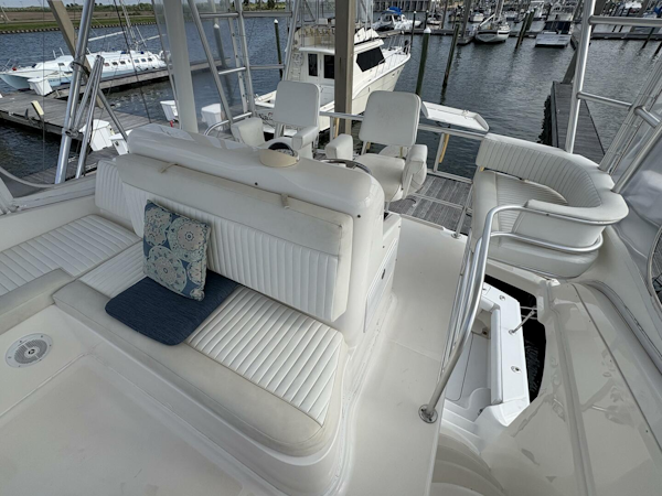Luhrs-41 Convertible 2005-Rabbit Hole Hitchcock-Texas-United States-2005 Luhrs 41 Convertible Rabbit Hole-5288035
