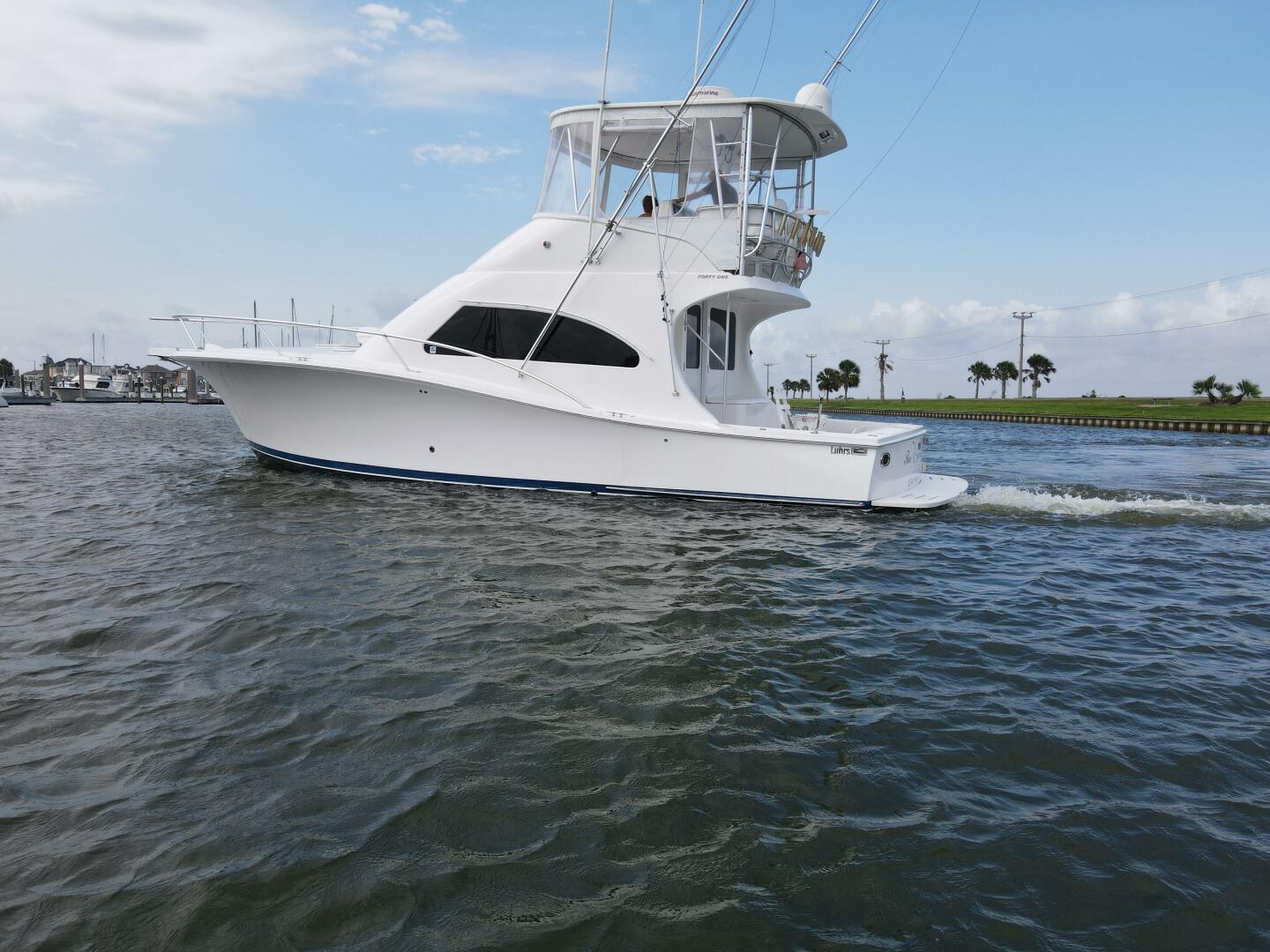 Luhrs-41 Convertible 2005-Rabbit Hole Hitchcock-Texas-United States-2005 Luhrs 41 Convertible Rabbit Hole-5288112 | Thumbnail
