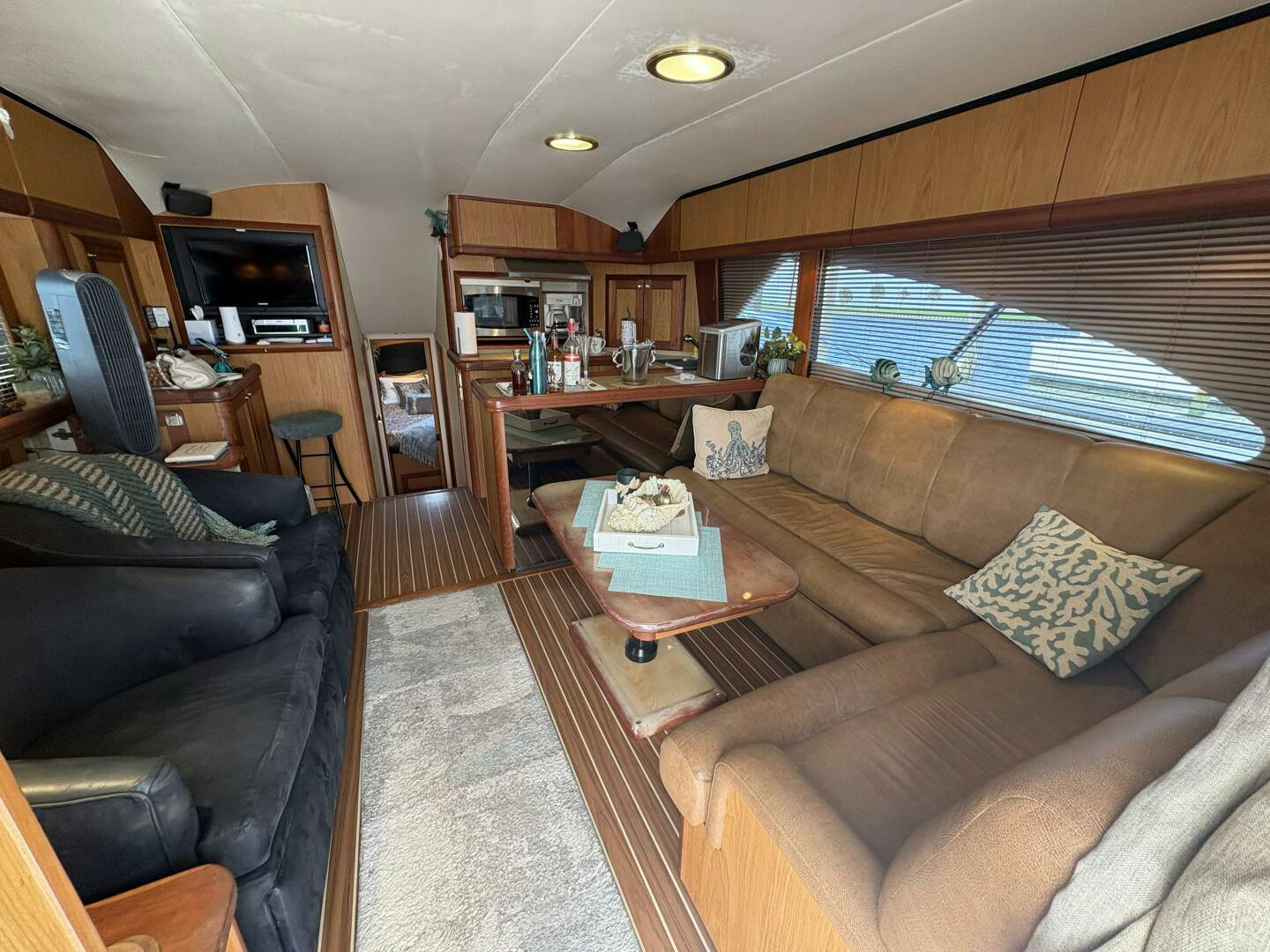Luhrs-41 Convertible 2005-Rabbit Hole Hitchcock-Texas-United States-2005 Luhrs 41 Convertible Rabbit Hole-5287968