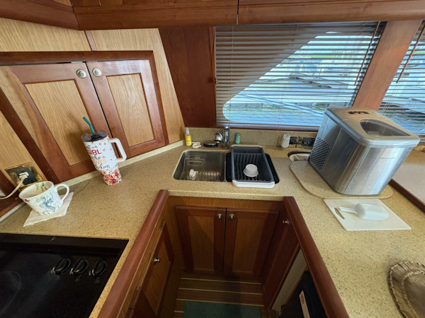 Luhrs-41 Convertible 2005-Rabbit Hole Hitchcock-Texas-United States-2005 Luhrs 41 Convertible Rabbit Hole-5287970
