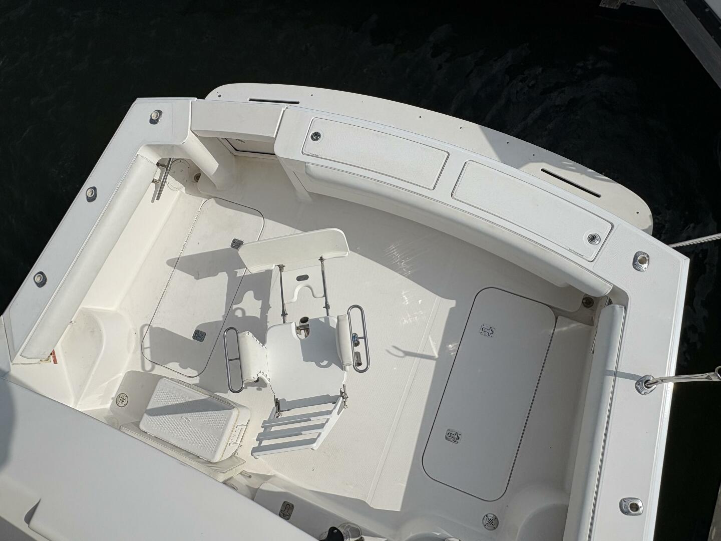 Luhrs-41 Convertible 2005-Rabbit Hole Hitchcock-Texas-United States-2005 Luhrs 41 Convertible Rabbit Hole-5288068 | Thumbnail