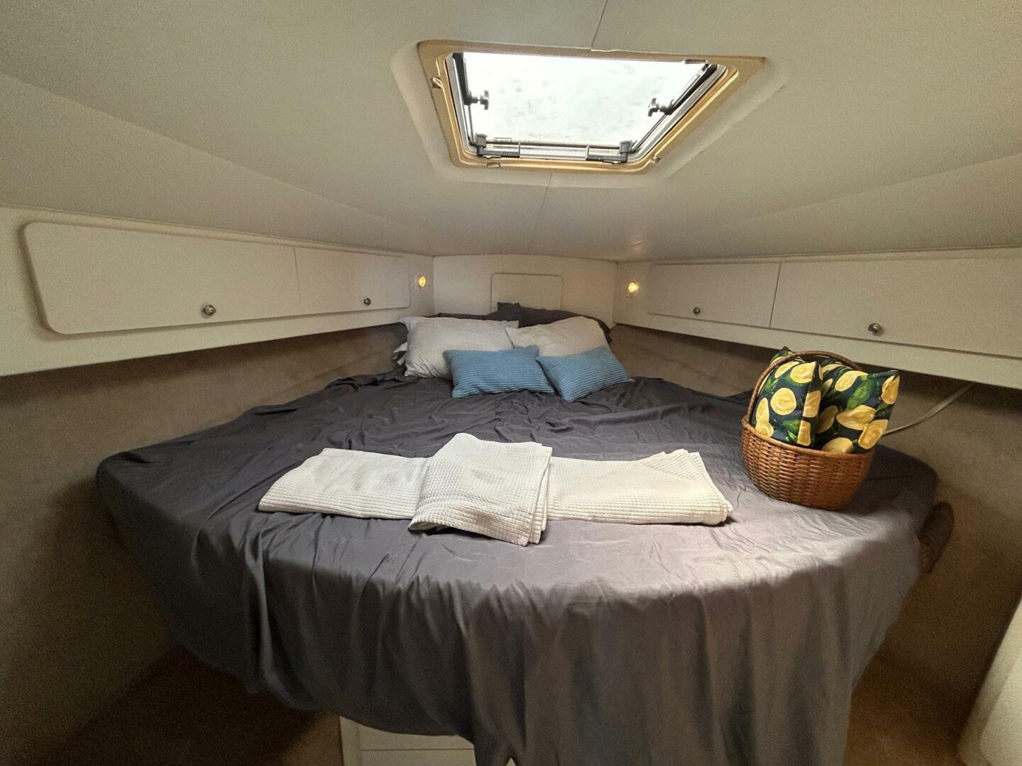 Silverton-34 Motor Yacht 1992 -Essex-Maryland-United States-5288966 | Thumbnail