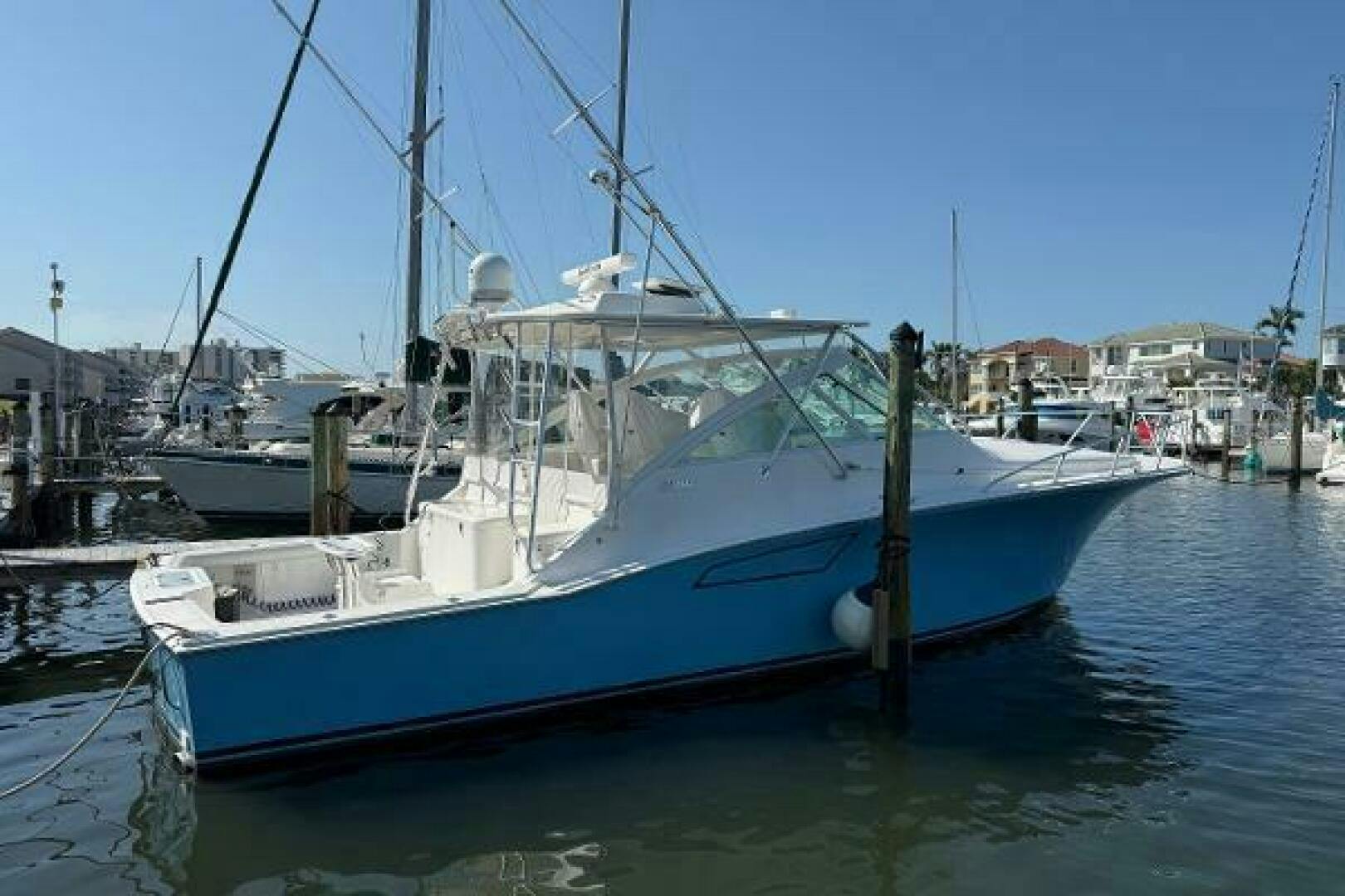 Cabo-40 Hardtop Express 2007 -St. Petersburg-Florida-United States-5290701