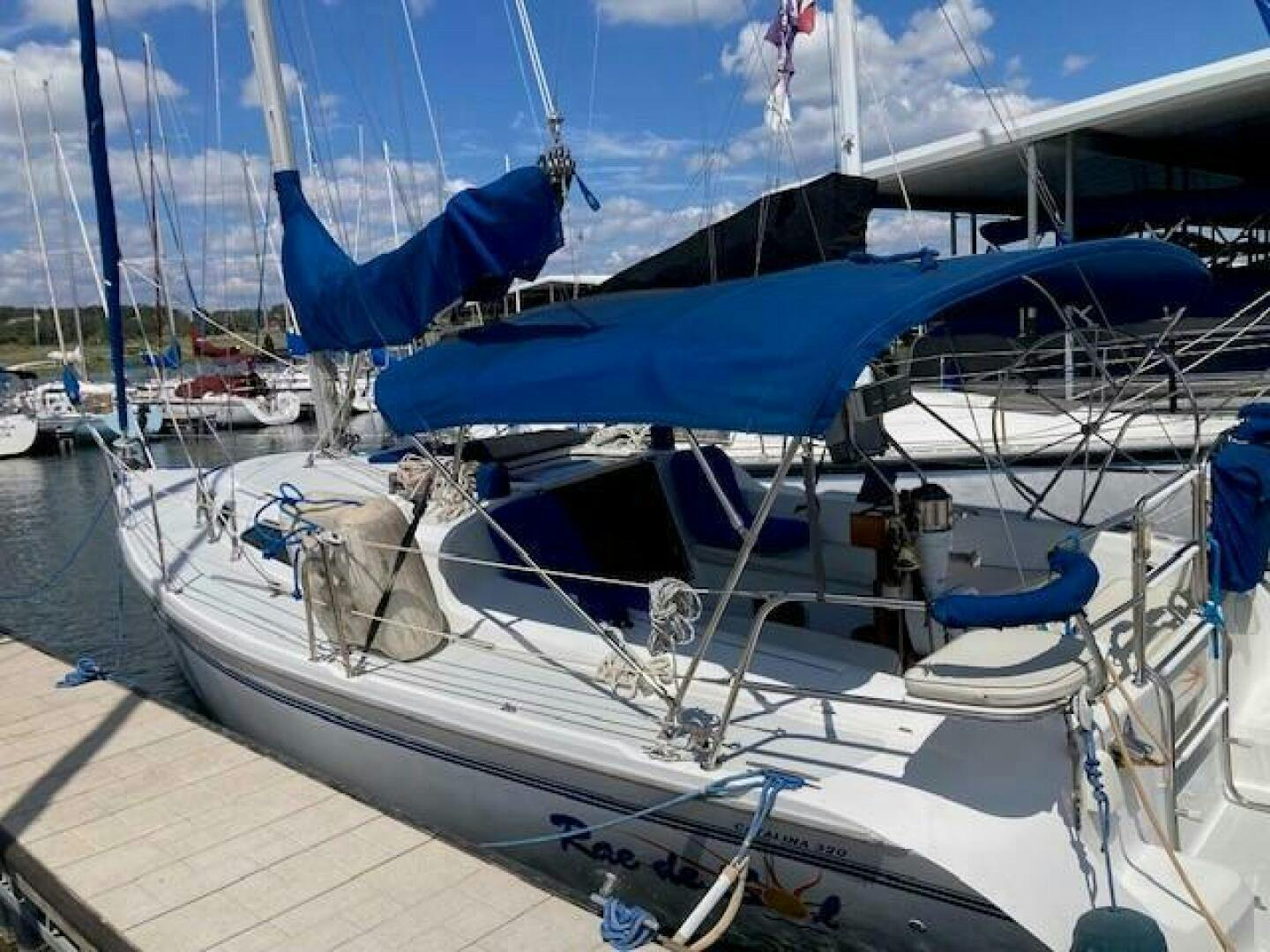 Catalina-320 1998 -Austin-Texas-United States-5291192