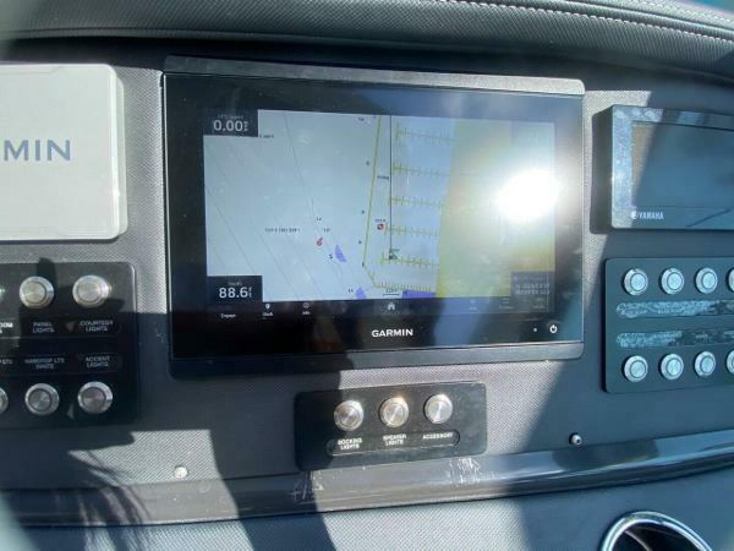 Monterey-385 SE 2018 -Fort Lauderdale-Florida-United States-5310135 | Thumbnail