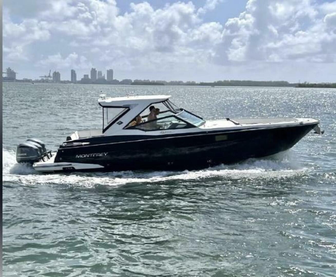 Monterey-385 SE 2018 -Fort Lauderdale-Florida-United States-5310121 | Thumbnail