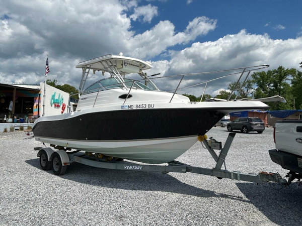 Seaswirl Striper-2301 Walkaround I/O 2005 -Essex-Maryland-United States-5313608