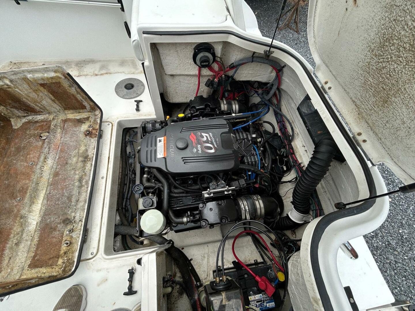 Seaswirl Striper-2301 Walkaround I/O 2005 -Essex-Maryland-United States-5313624 | Thumbnail