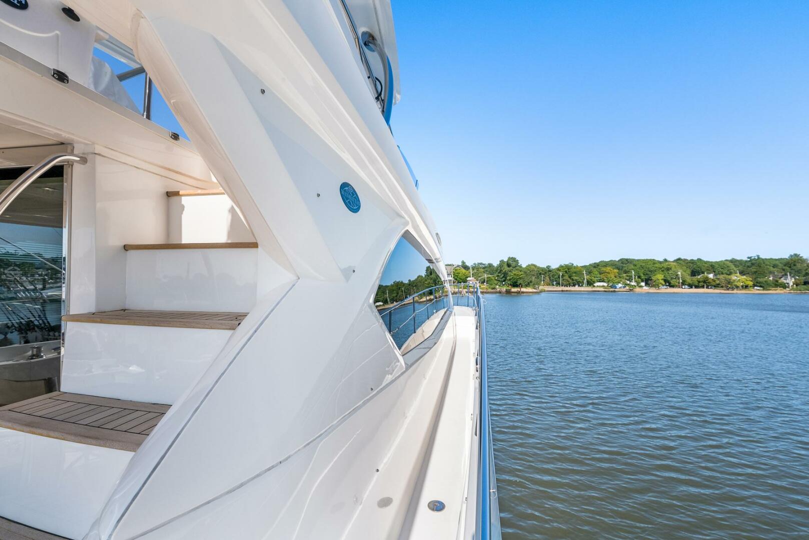 Sunseeker-Manhattan 65 2016 -Stuart-5314629 | Thumbnail
