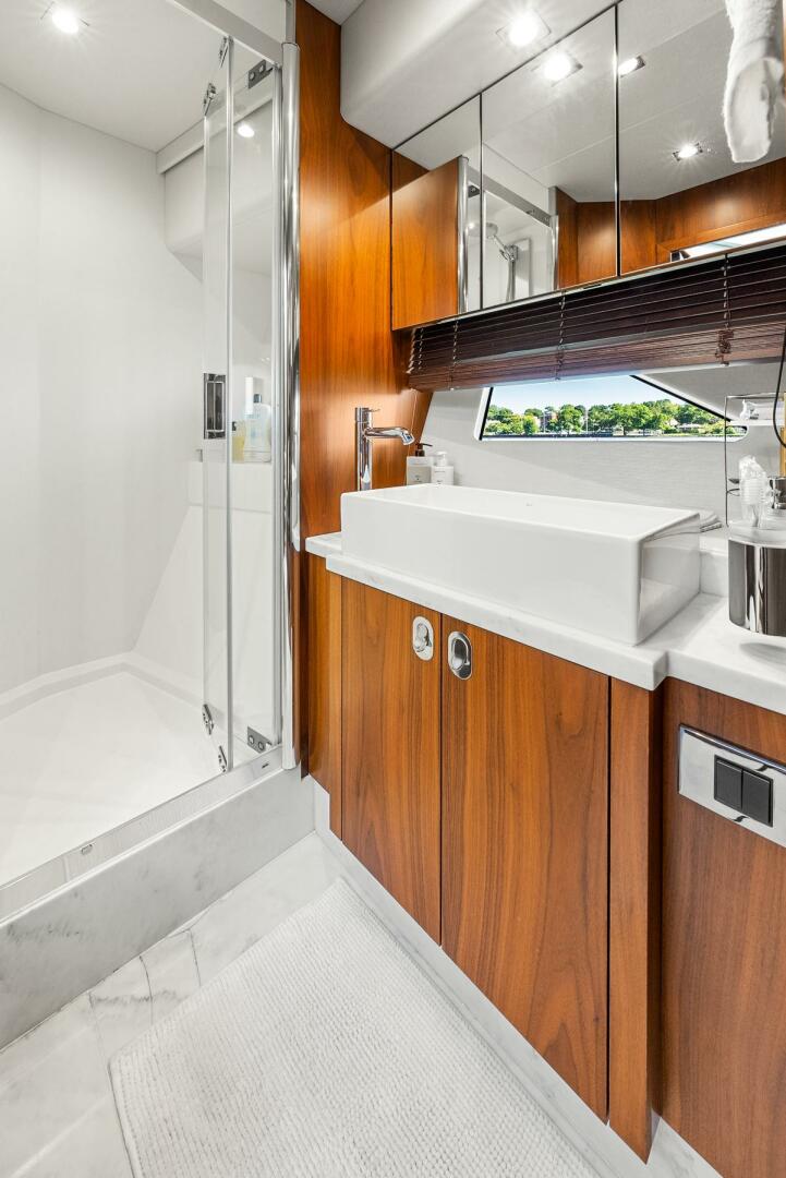 Sunseeker-Manhattan 65 2016 -Stuart-5314588 | Thumbnail