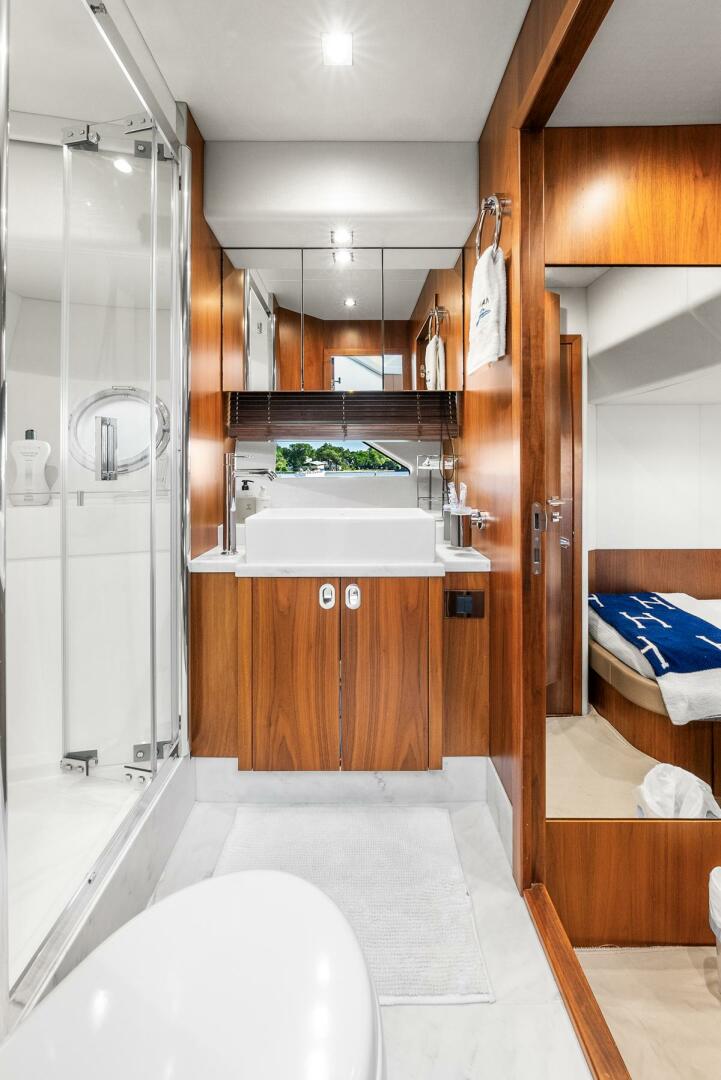Sunseeker-Manhattan 65 2016 -Stuart-5314586 | Thumbnail
