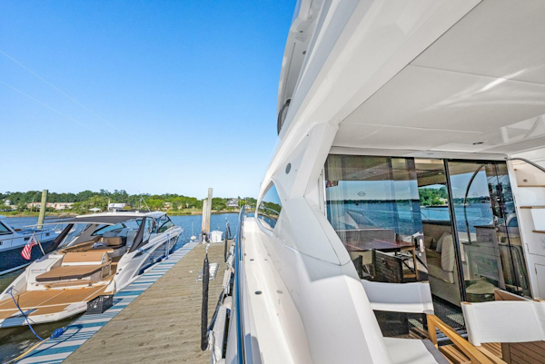 Sunseeker-Manhattan 65 2016 -Stuart-5314634