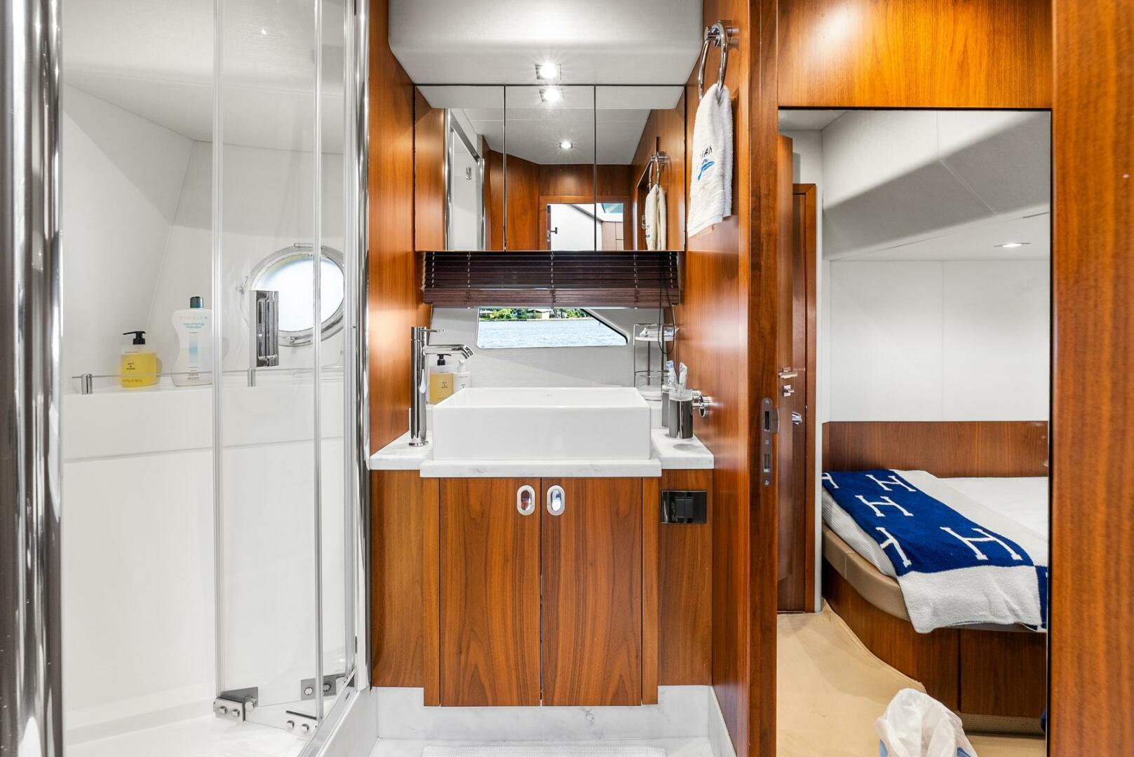 Sunseeker-Manhattan 65 2016 -Stuart-5314585 | Thumbnail