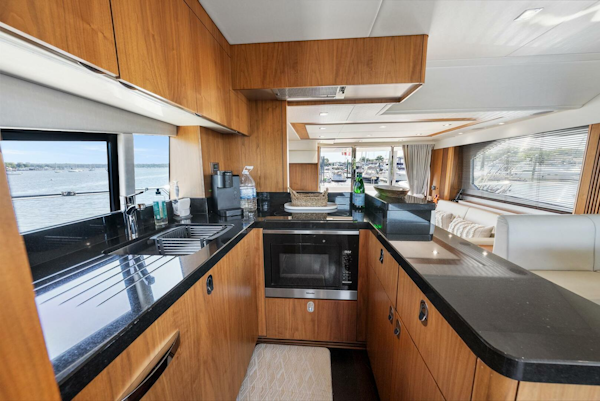 Sunseeker-Manhattan 65 2016 -Stuart-5314619