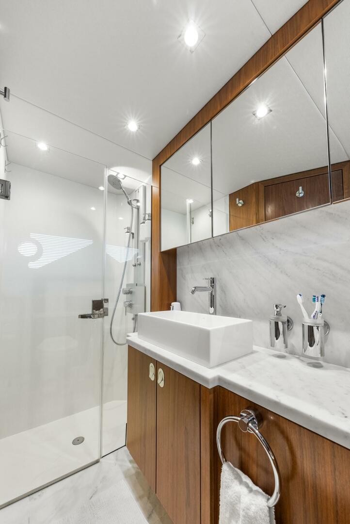 Sunseeker-Manhattan 65 2016 -Stuart-5314600 | Thumbnail