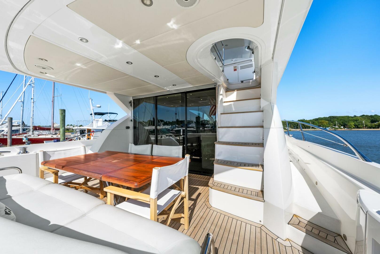 Sunseeker-Manhattan 65 2016 -Stuart-5314569 | Thumbnail