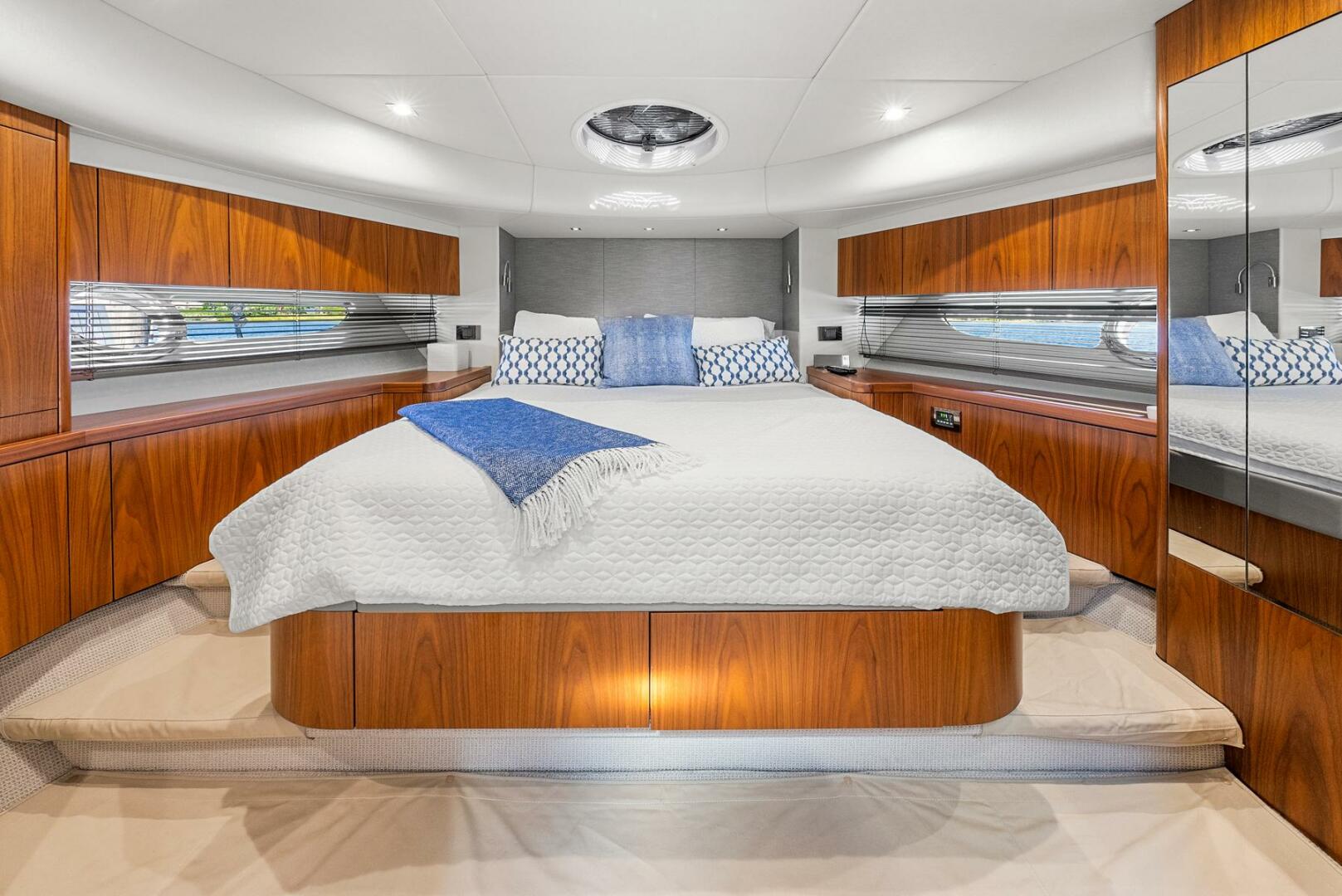 Sunseeker-Manhattan 65 2016 -Stuart-5314572 | Thumbnail
