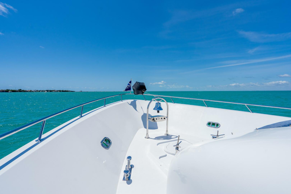 Crescent-Raised Pilothouse 2004-RISK AND REWARD West Palm Beach-Florida-United States-Foredeck-5316101